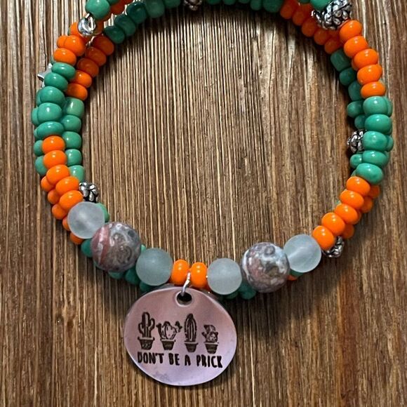 Handmade green beaded wrap bracelet with charm, Don't be a prick bracelet - Picture 4 of 6